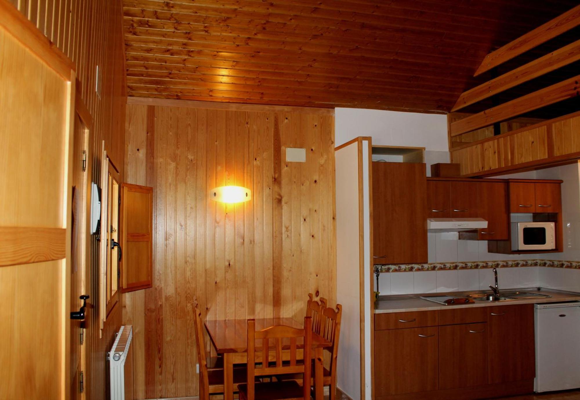 Camping Pineta Otel Bielsa Oda fotoğraf
